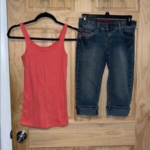 2 Piece Bundle Old Navy & BONGO Tank Top &  Capris Size: XS&1 Pre-loved